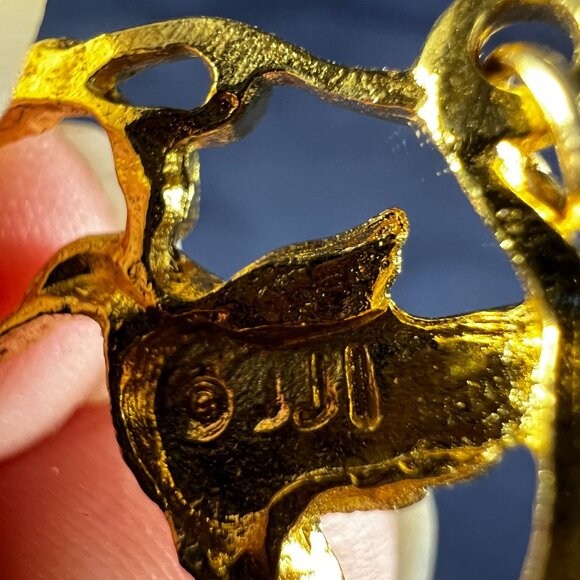 Vintage Gold-Tone Hummingbird Pendant With Ruby-Colored Stone & Floral Design - Picture 3 of 3